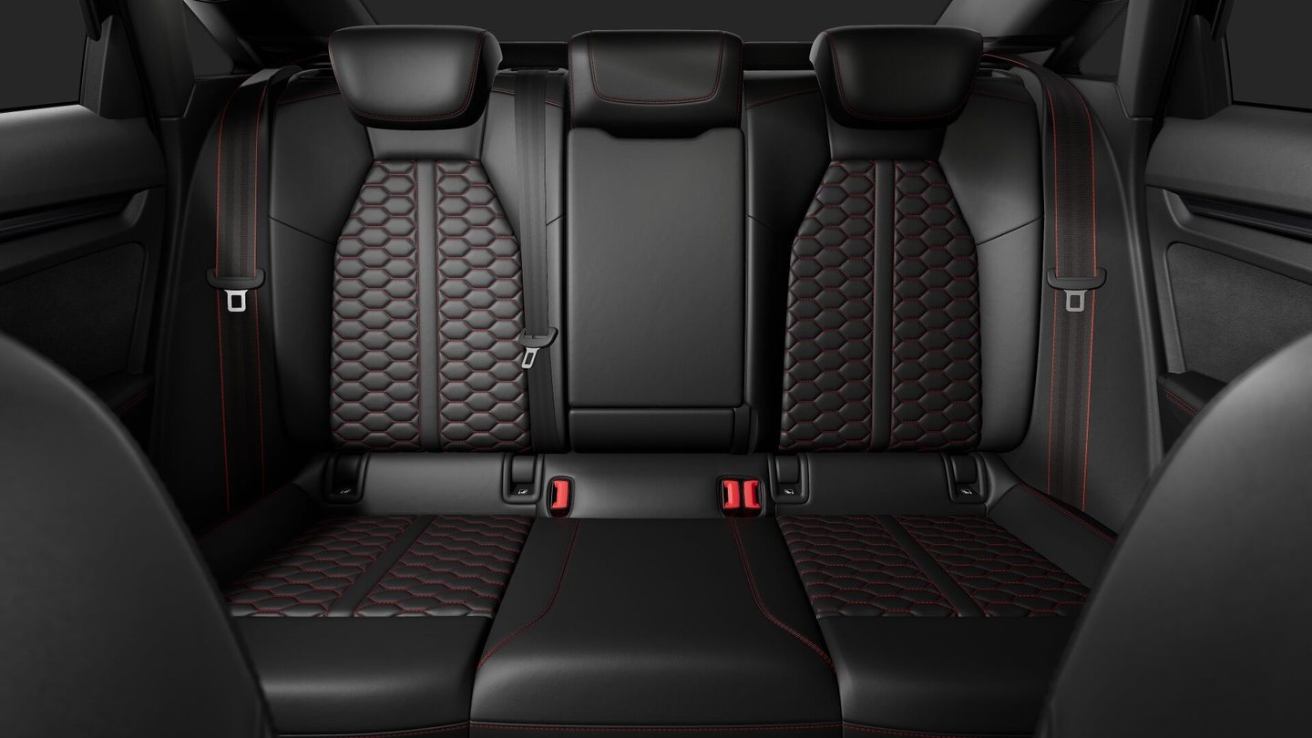 AUDI RS 3 Limousine, Benzin, Occasion / Gebraucht, Automatik - 6
