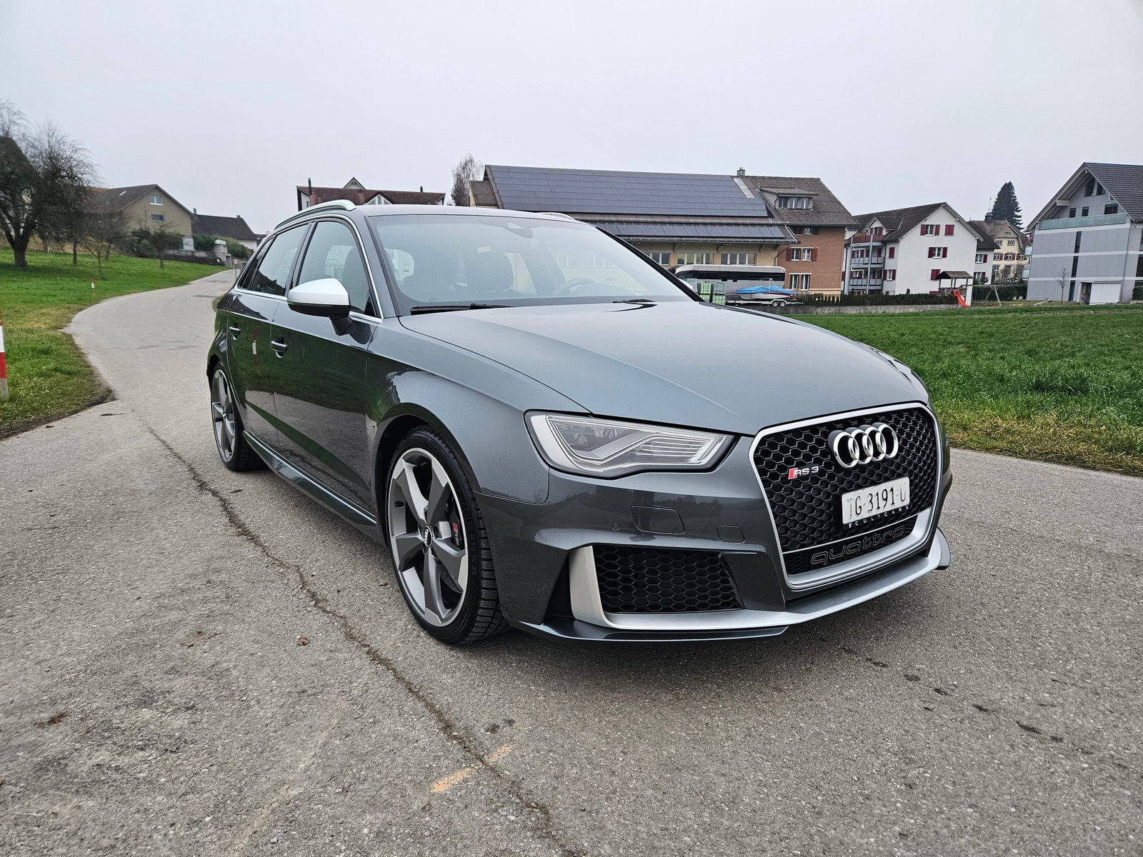 AUDI RS3 2.5 TSI quattro S-tronic, Petrol, Second hand / Used, Automatic - 2