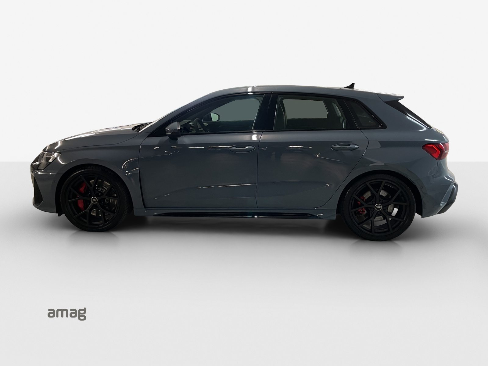 AUDI RS 3 Sportback, Benzin, Occasion / Gebraucht, Automatik - 2