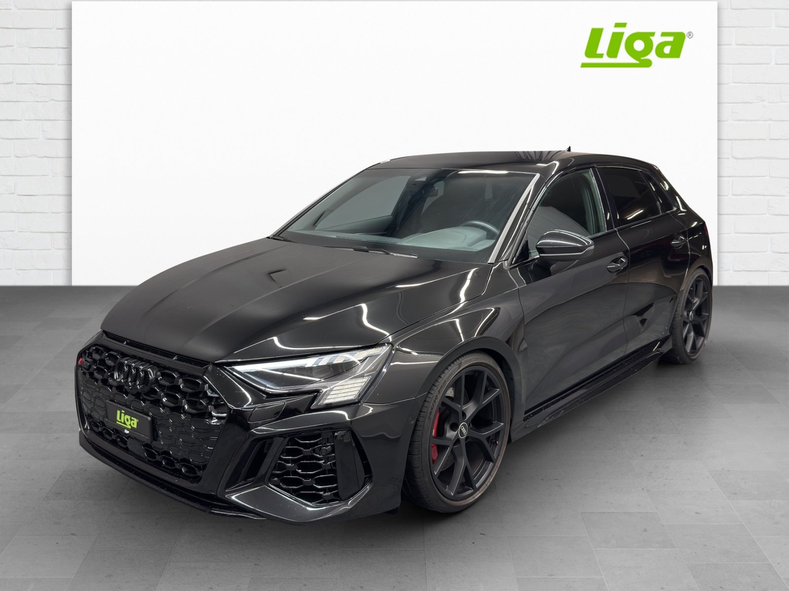 AUDI RS3 Sportback 2.5 TFSI quattro S-Tronic, Benzin, Occasion / Gebraucht, Automatik - 2
