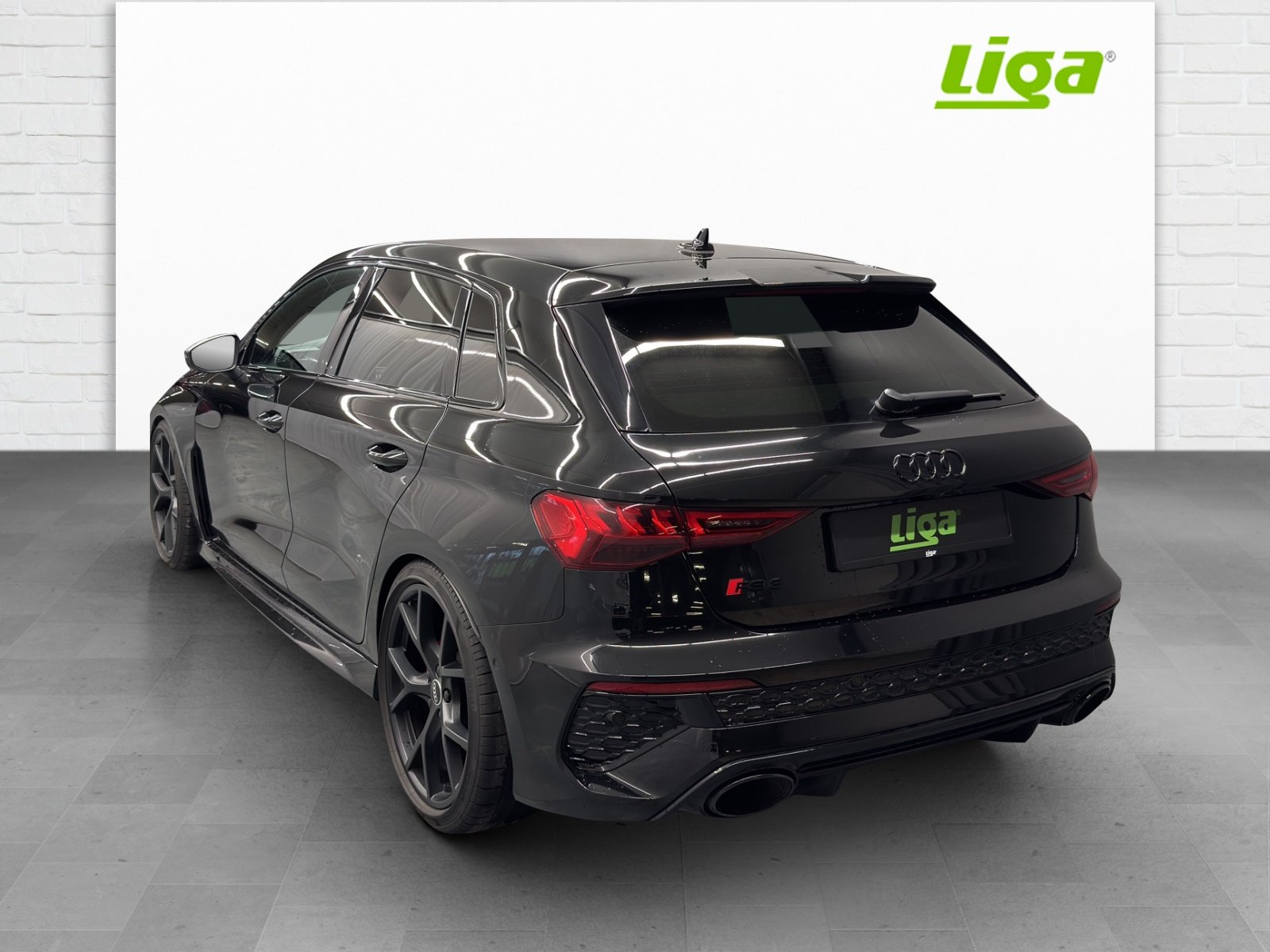AUDI RS3 Sportback 2.5 TFSI quattro S-Tronic, Benzin, Occasion / Gebraucht, Automatik - 4