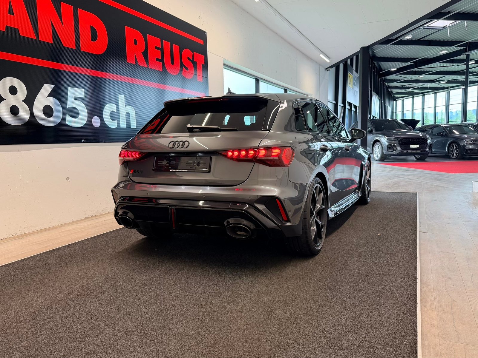 AUDI RS3 Sportback 2.5 TSI quattro S-tronic, Petrol, Second hand / Used, Automatic - 7