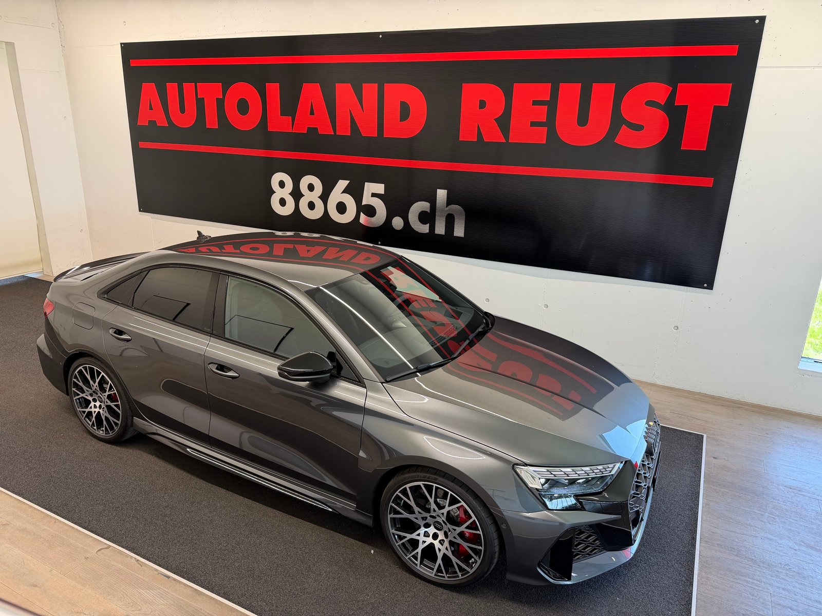 AUDI RS3 Limousine 2.5 TSI quattro S-tronic, Petrol, Second hand / Used, Automatic - 5