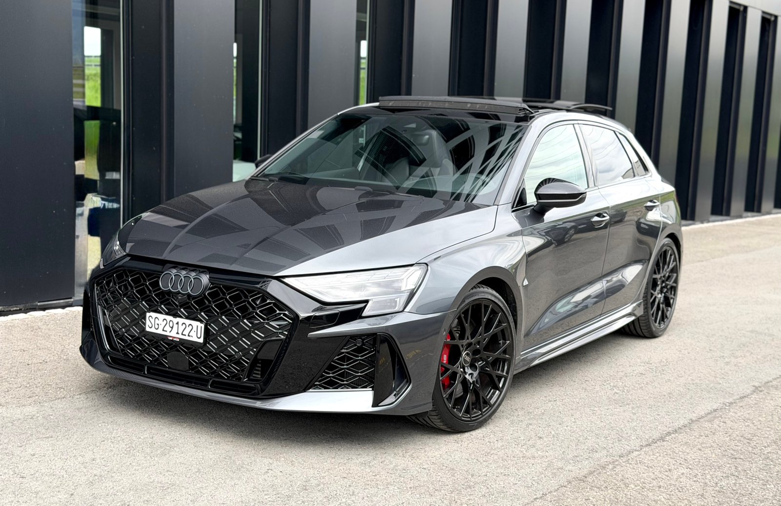 AUDI RS3 Sportback 2.5 TSI quattro Facelift Modell*CH FAhrze