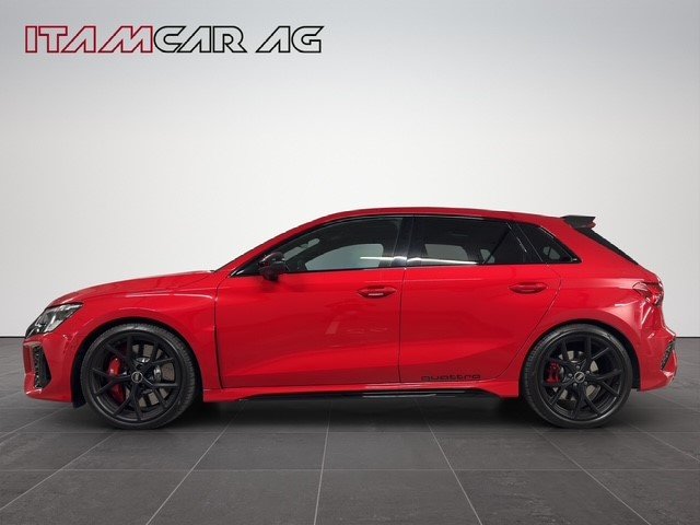 AUDI RS3 Sportback 2.5 TFSI quattro S-Tronic, Benzin, Occasion / Gebraucht, Automatik - 3