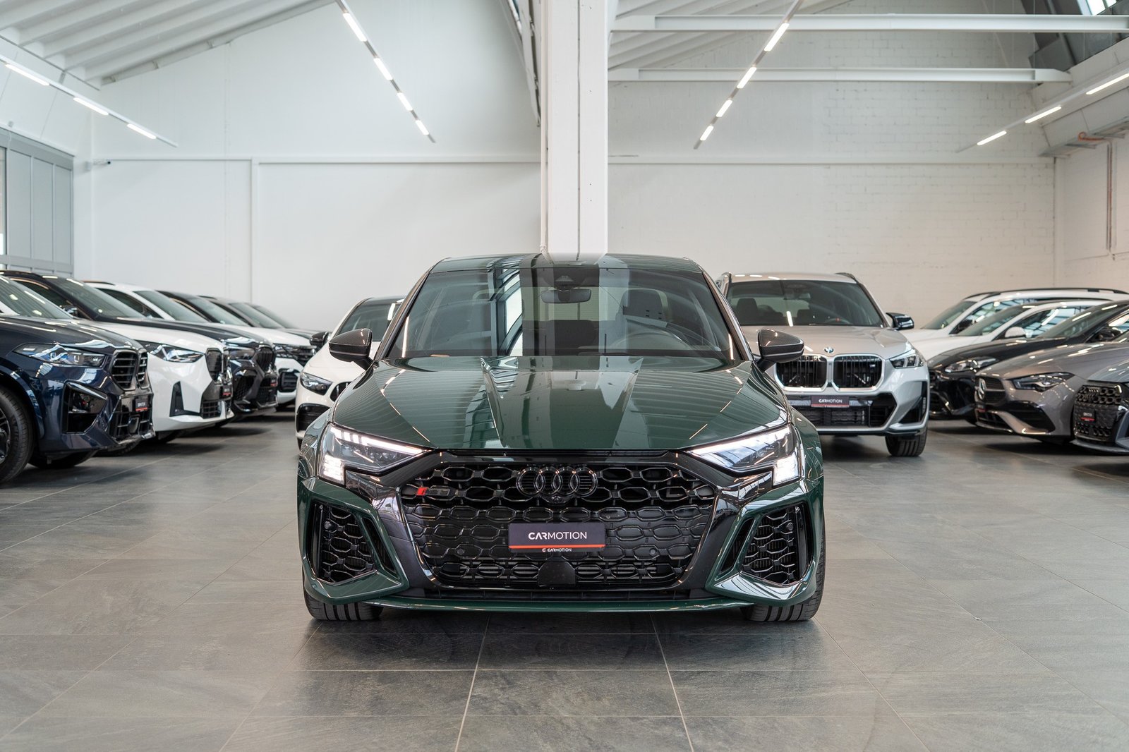 AUDI RS3 Limousine 2.5 TFSI quattro S-Tronic / Sportauspuff, Benzina, Occasioni / Usate, Automatico - 2