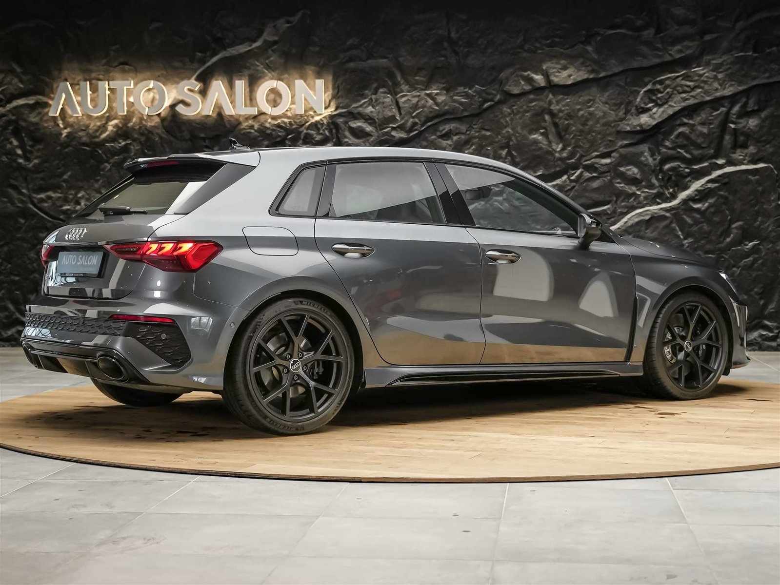 AUDI RS3 Sportback 2.5 TSI quattro S-tronic *RS Sport Abgasa, Benzin, Occasion / Gebraucht, Automatik - 5