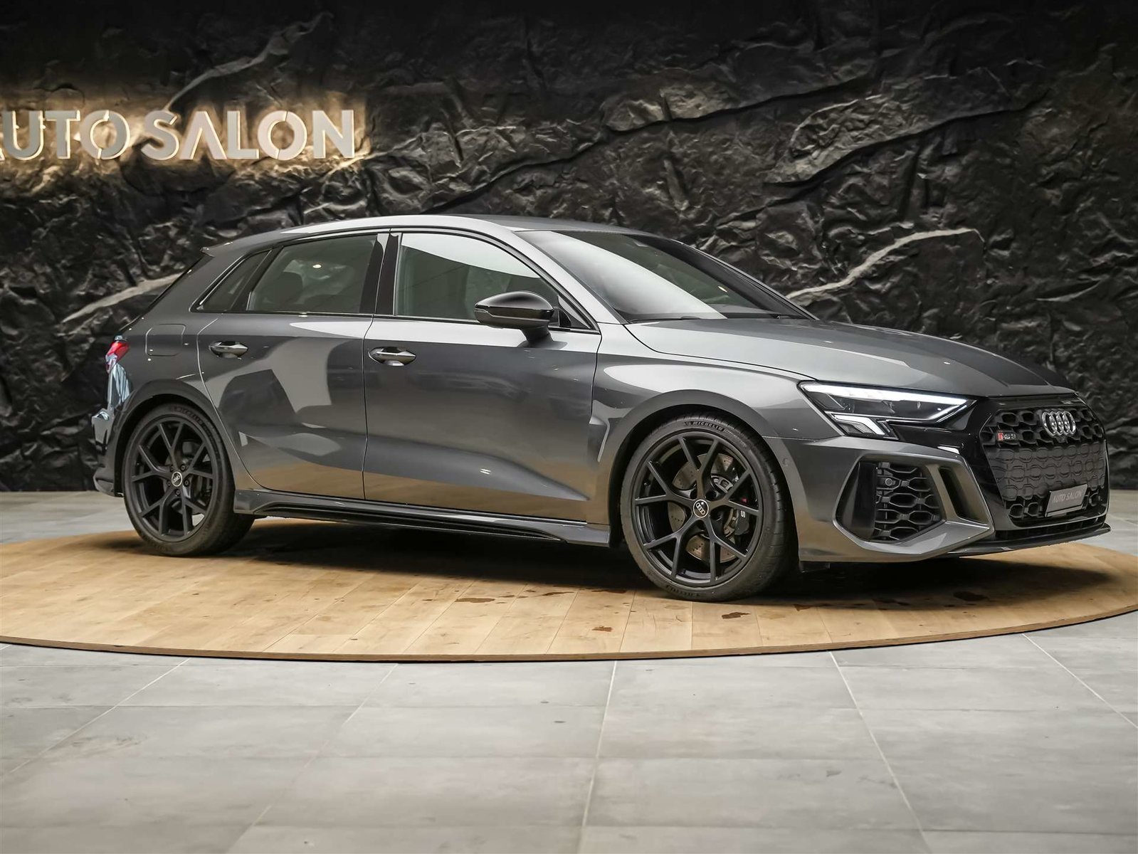 AUDI RS3 Sportback 2.5 TSI quattro S-tronic *RS Sport Abgasa, Benzin, Occasion / Gebraucht, Automatik - 6
