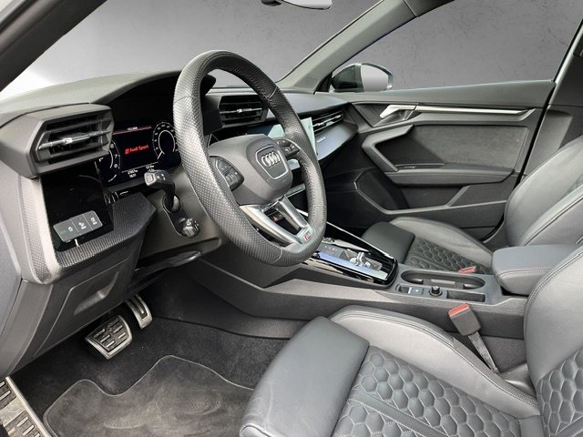 AUDI RS3 Sportback 2.5 TSI quattro S-tronic, Petrol, Second hand / Used, Automatic - 5