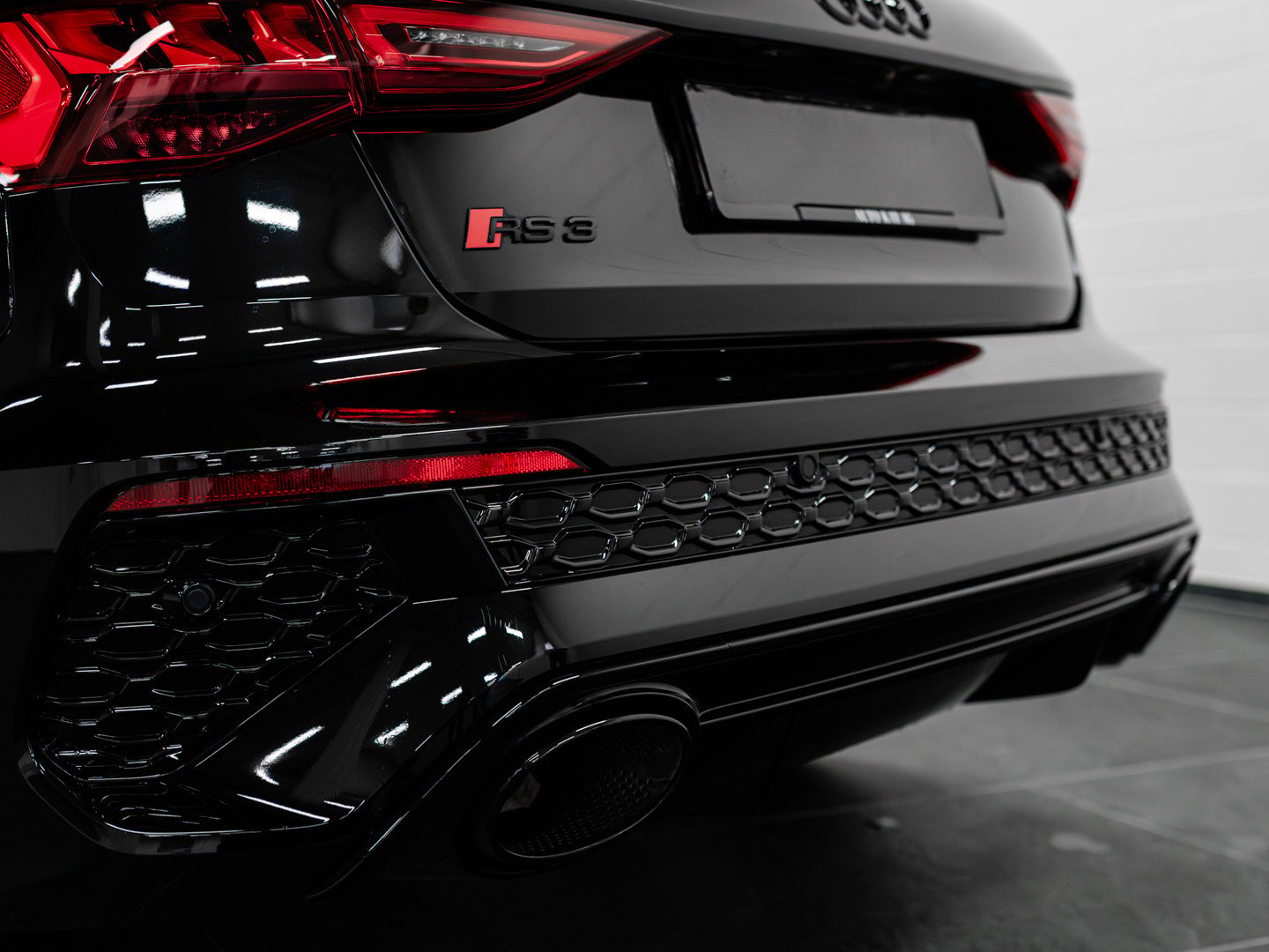 AUDI RS3 Sportback 2.5 TSI quattro S-tronic CH-Fahrzeug, Benzina, Occasioni / Usate, Automatico - 4