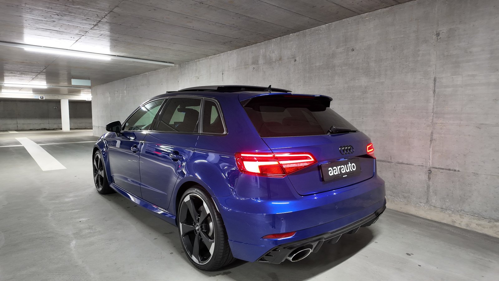 AUDI RS3 Sportback 2.5 TSI quattro S-tronic, Petrol, Second hand / Used, Automatic - 2