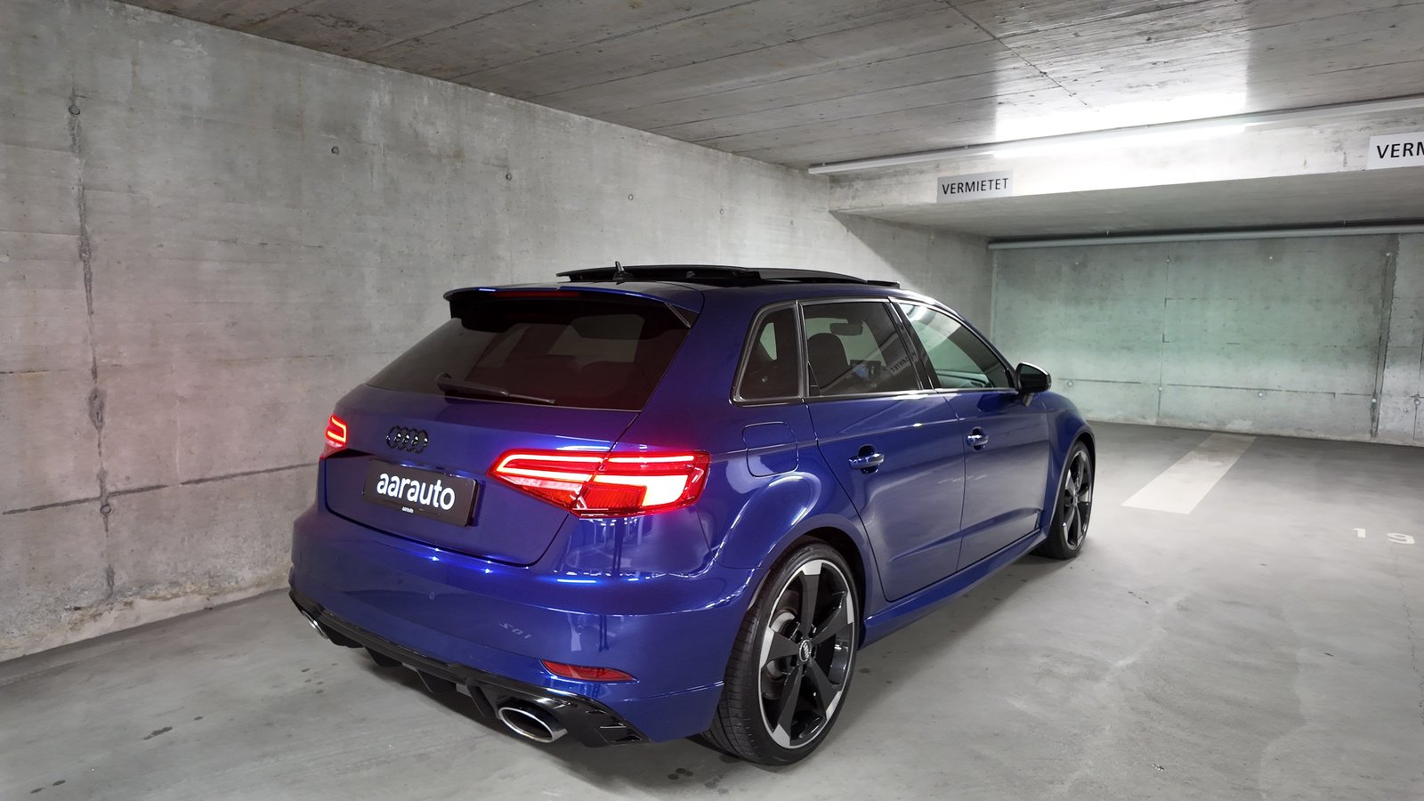 AUDI RS3 Sportback 2.5 TSI quattro S-tronic, Petrol, Second hand / Used, Automatic - 5