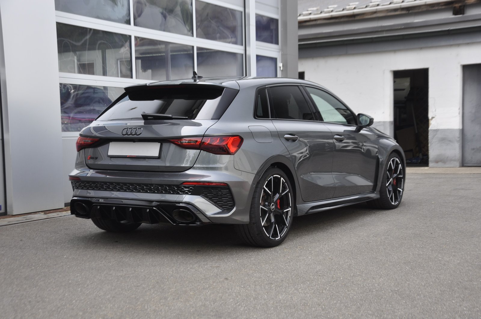 AUDI RS3 Sportback 2.5 TSI quattro S-tronic, Essence, Occasion / Utilisé, Automatique - 3