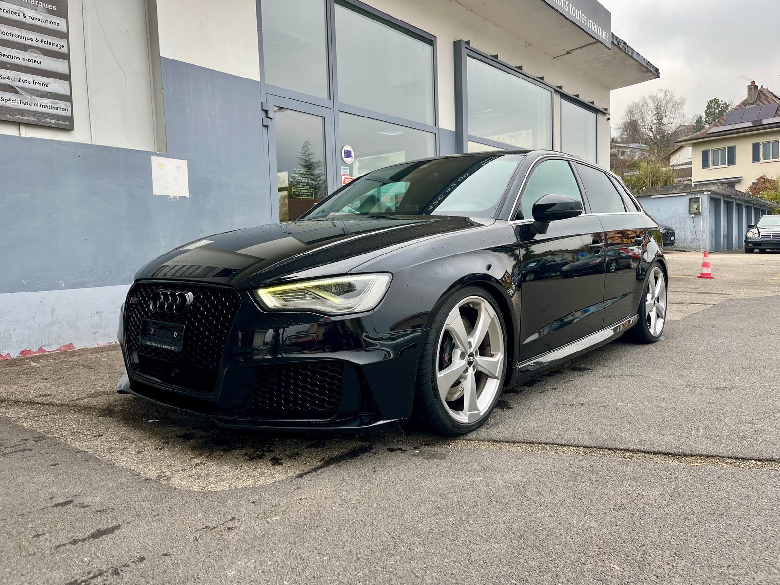 AUDI RS3 2.5 TSI quattro S-tronic