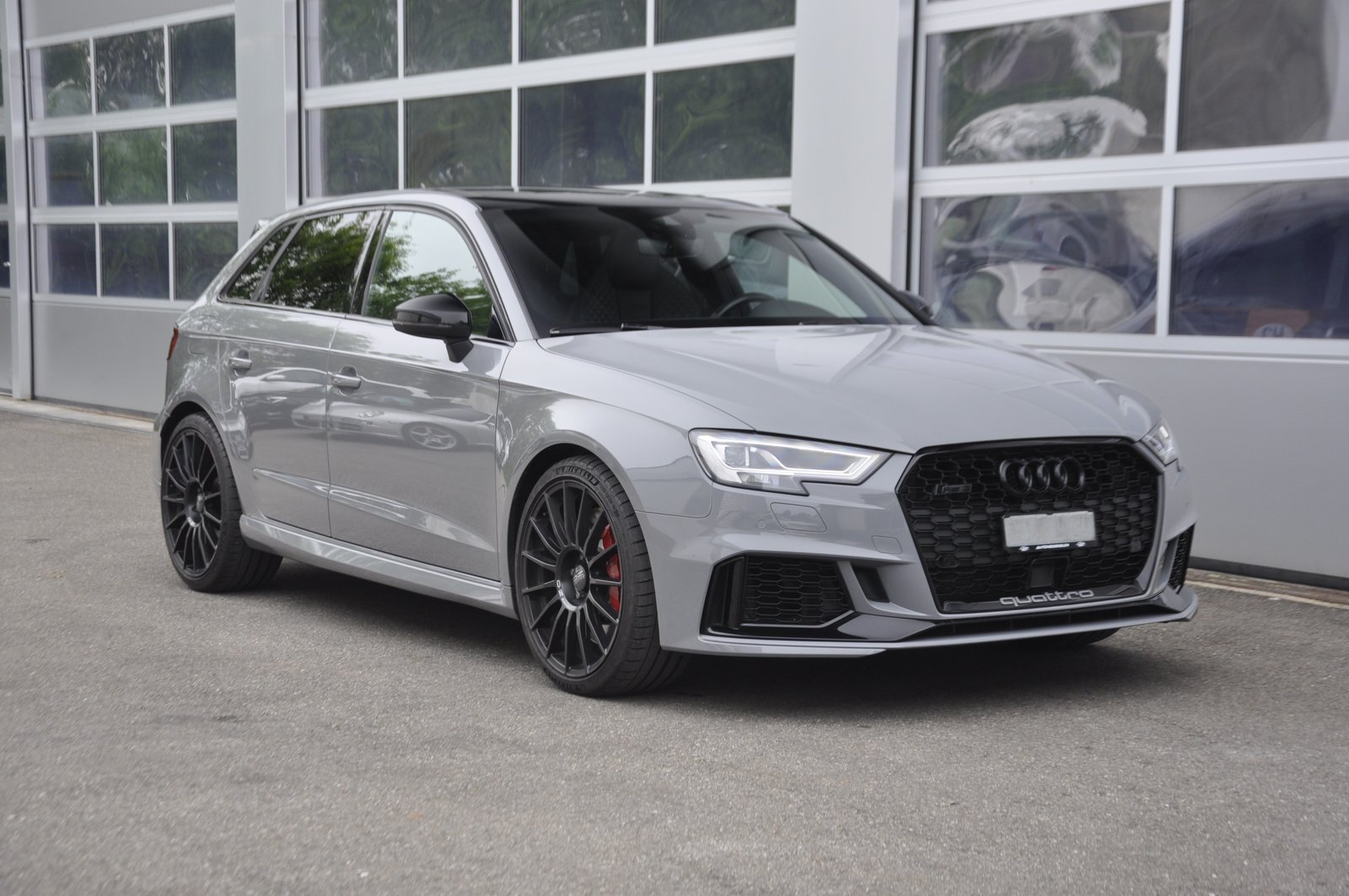 AUDI RS3 Sportback 2.5 TSI quattro S-tronic
