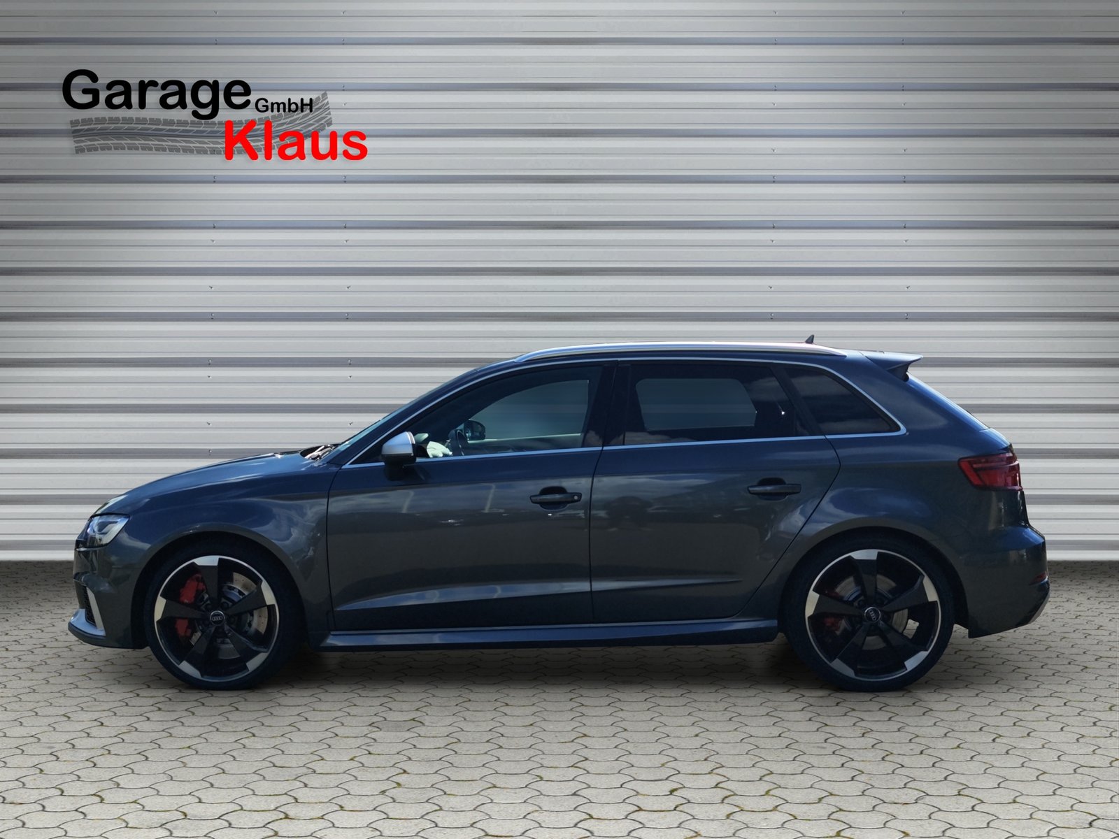 AUDI RS3 Sportback 2.5 TSI quattro S-tronic, Benzin, Occasion / Gebraucht, Automatik - 3