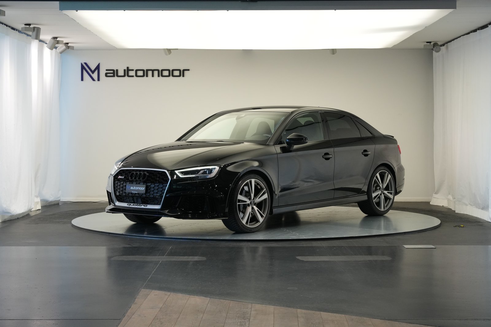 AUDI RS3 Limousine 2.5 TSI quattro S-tronic *Sportsitze* *As
