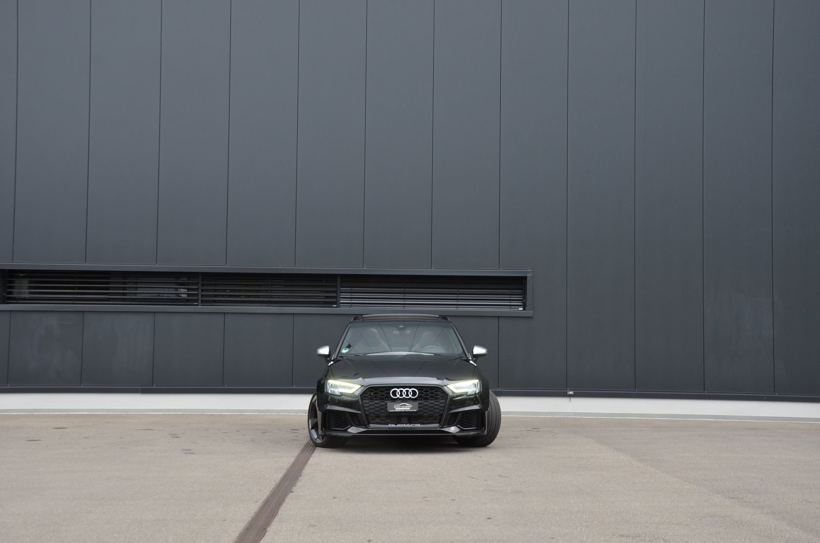 AUDI RS3 Sportback 2.5 TSI quattro S-tronic, Petrol, Second hand / Used, Automatic - 6