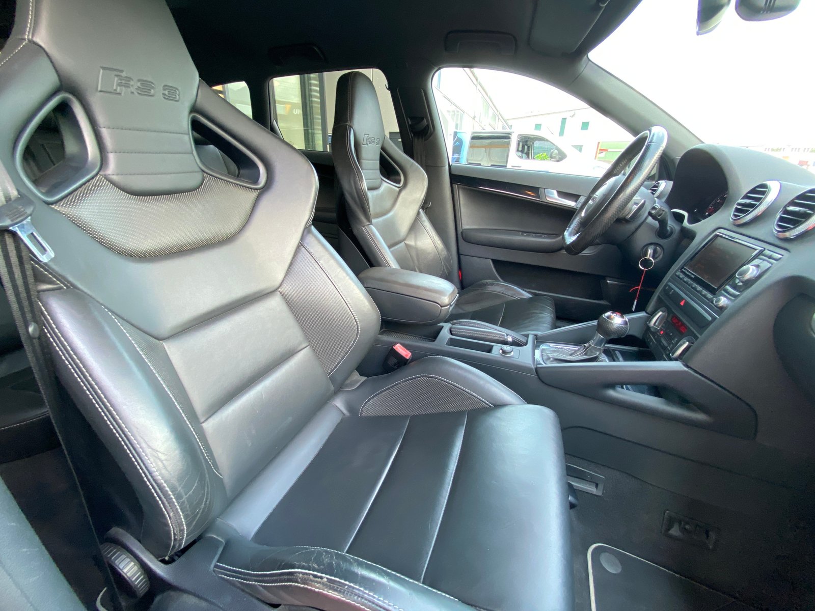 AUDI RS3 Sportback 2.5 TFSI quattro S-tronic, Benzin, Occasion / Gebraucht, Automatik - 6