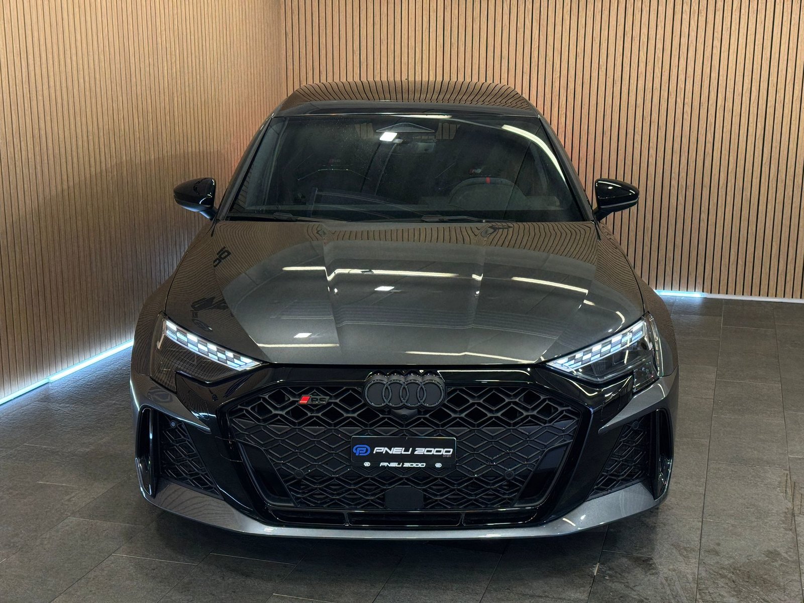 AUDI RS3 Sportback 2.5 TSI quattro S-tronic *Daytonagrau*, Benzin, Occasion / Gebraucht, Automatik - 2