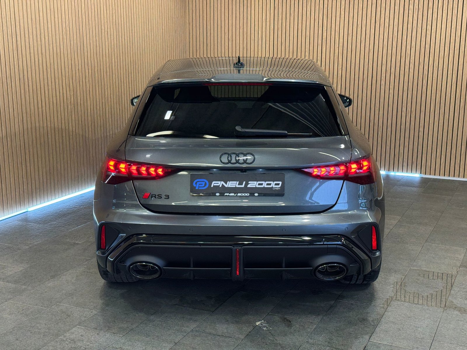 AUDI RS3 Sportback 2.5 TSI quattro S-tronic *Daytonagrau*, Benzin, Occasion / Gebraucht, Automatik - 5