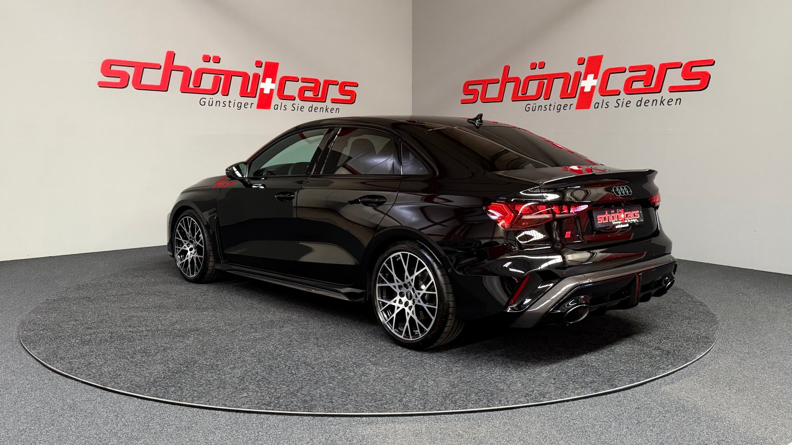 AUDI RS3 Limousine 2.5 TSI quattro S-tronic, Benzin, Occasion / Gebraucht, Automatik - 7