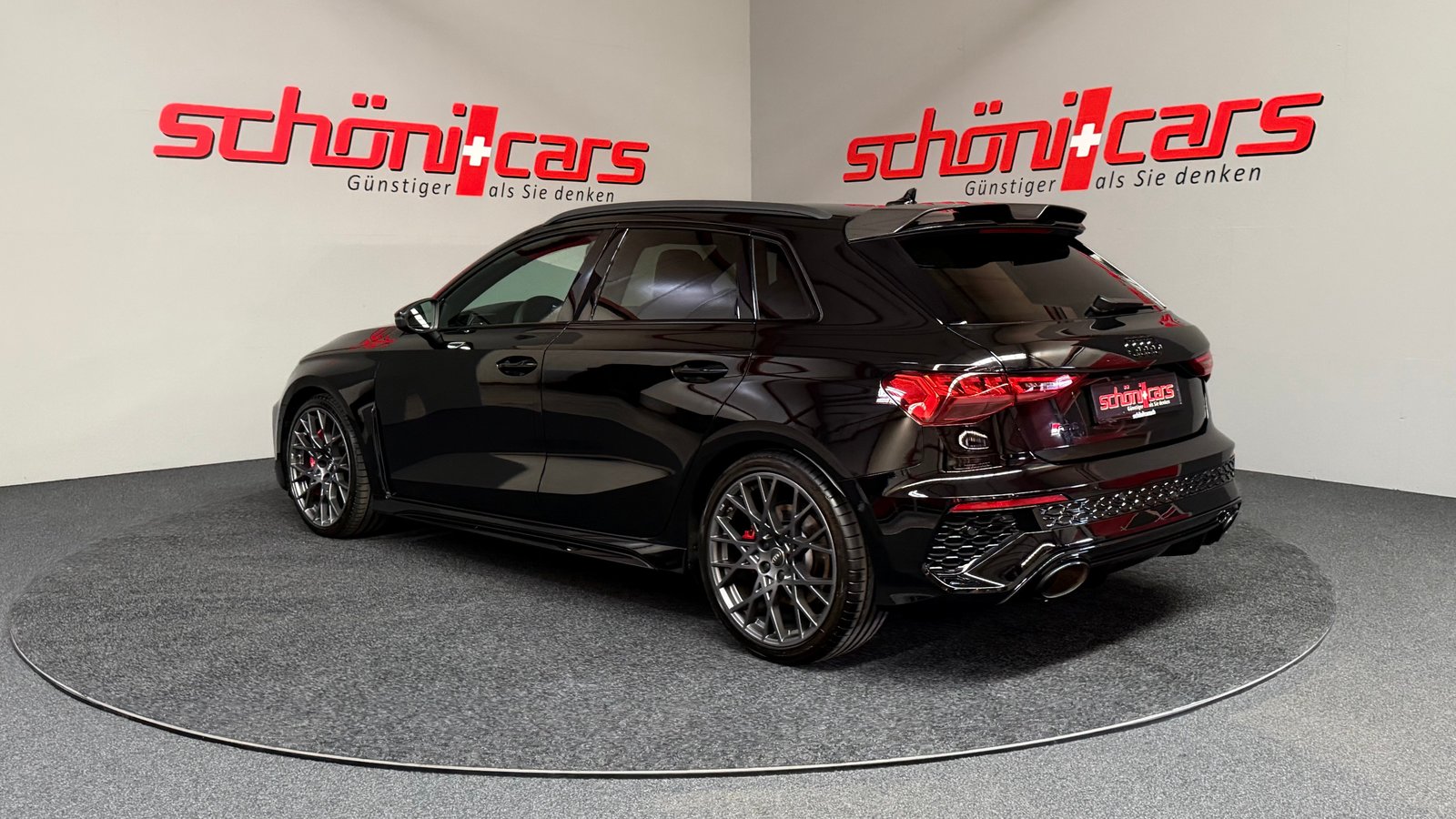 AUDI RS3 Sportback 2.5 TSI quattro S-tronic, Benzin, Occasion / Gebraucht, Automatik - 4