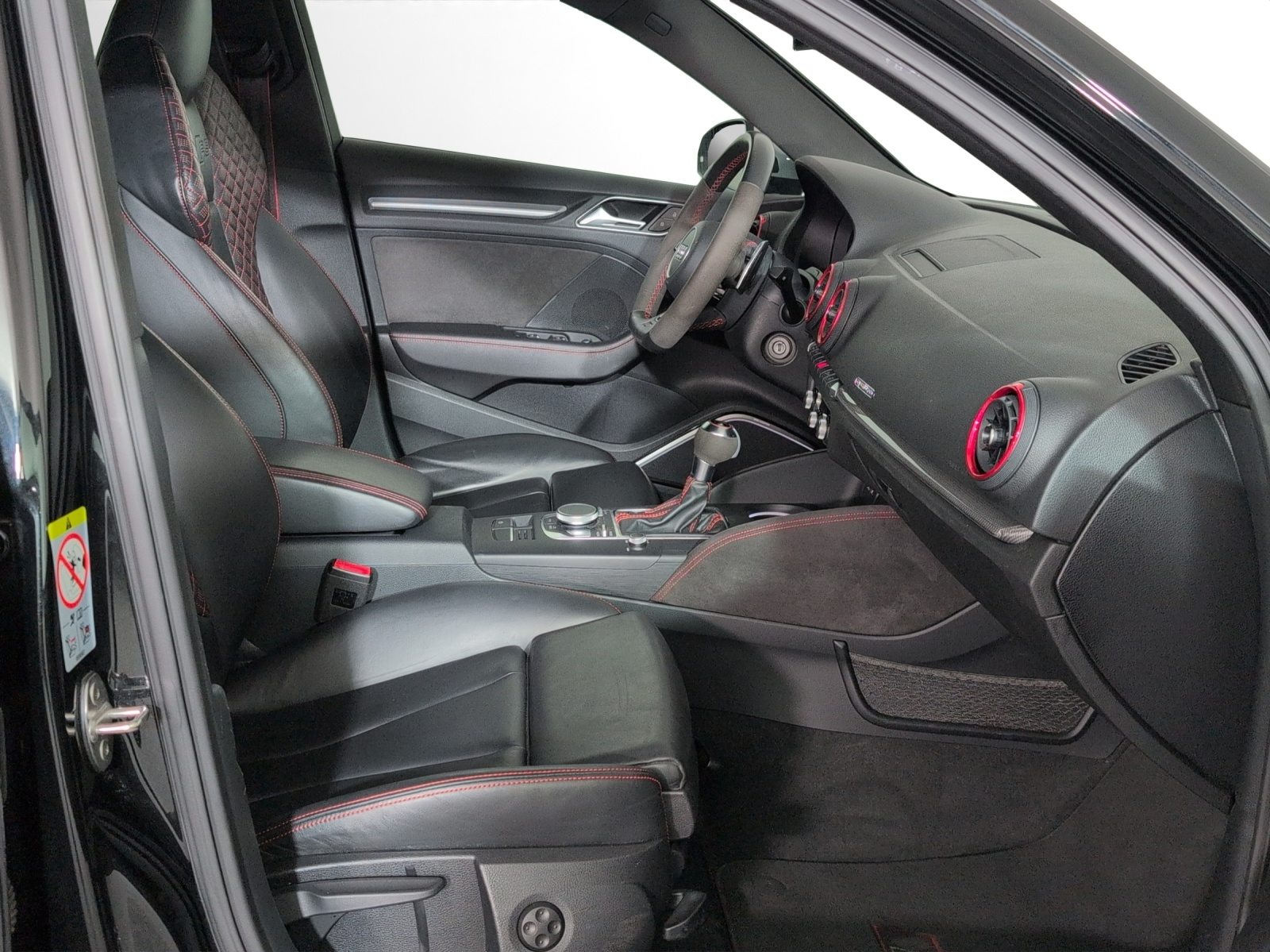 AUDI RS3 Sportback, Benzin, Occasion / Gebraucht, Automatik - 7