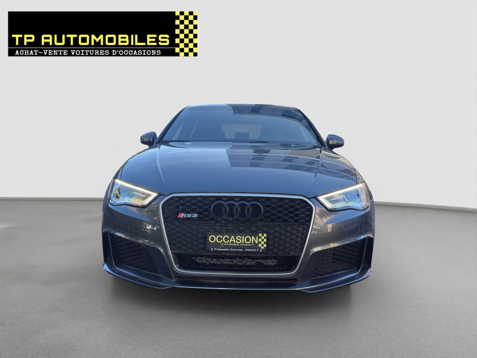 AUDI RS3 2.5 TSI quattro S-tronic, Benzin, Occasion / Gebraucht, Automatik - 2