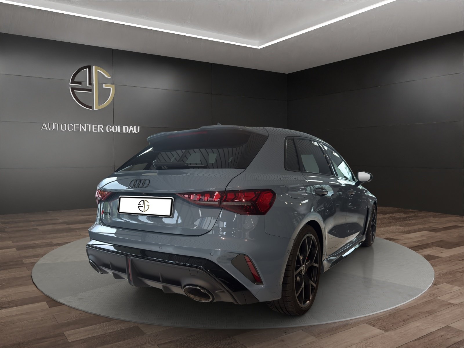 AUDI RS3 Sportback 2.5 TSI quattro S-tronic Werksgarantie bi, Benzina, Occasioni / Usate, Automatico - 4