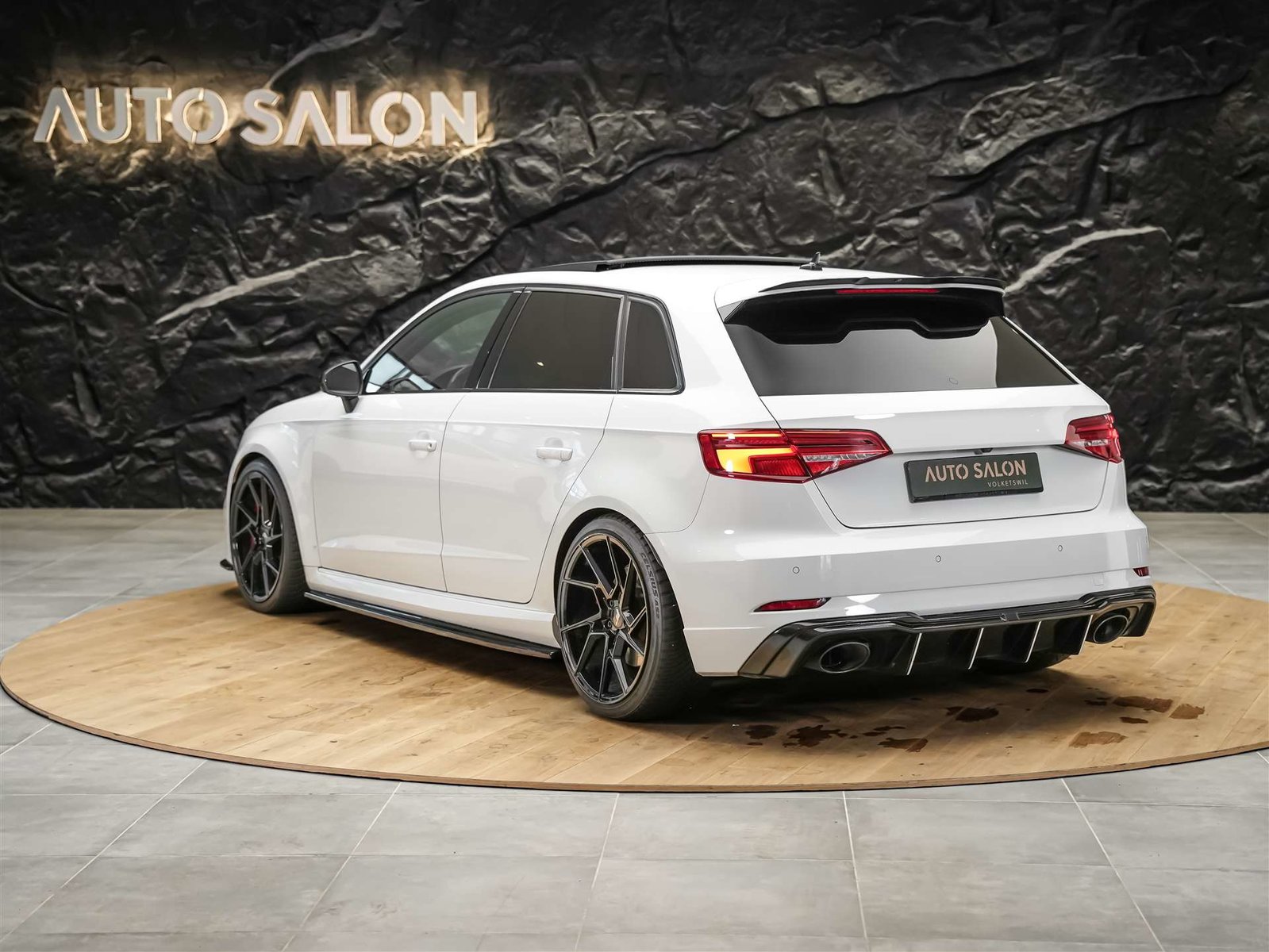 AUDI RS3 Sportback 2.5 TSI quattro S-tronic *Panorama*Eventu, Petrol, Second hand / Used, Automatic - 3