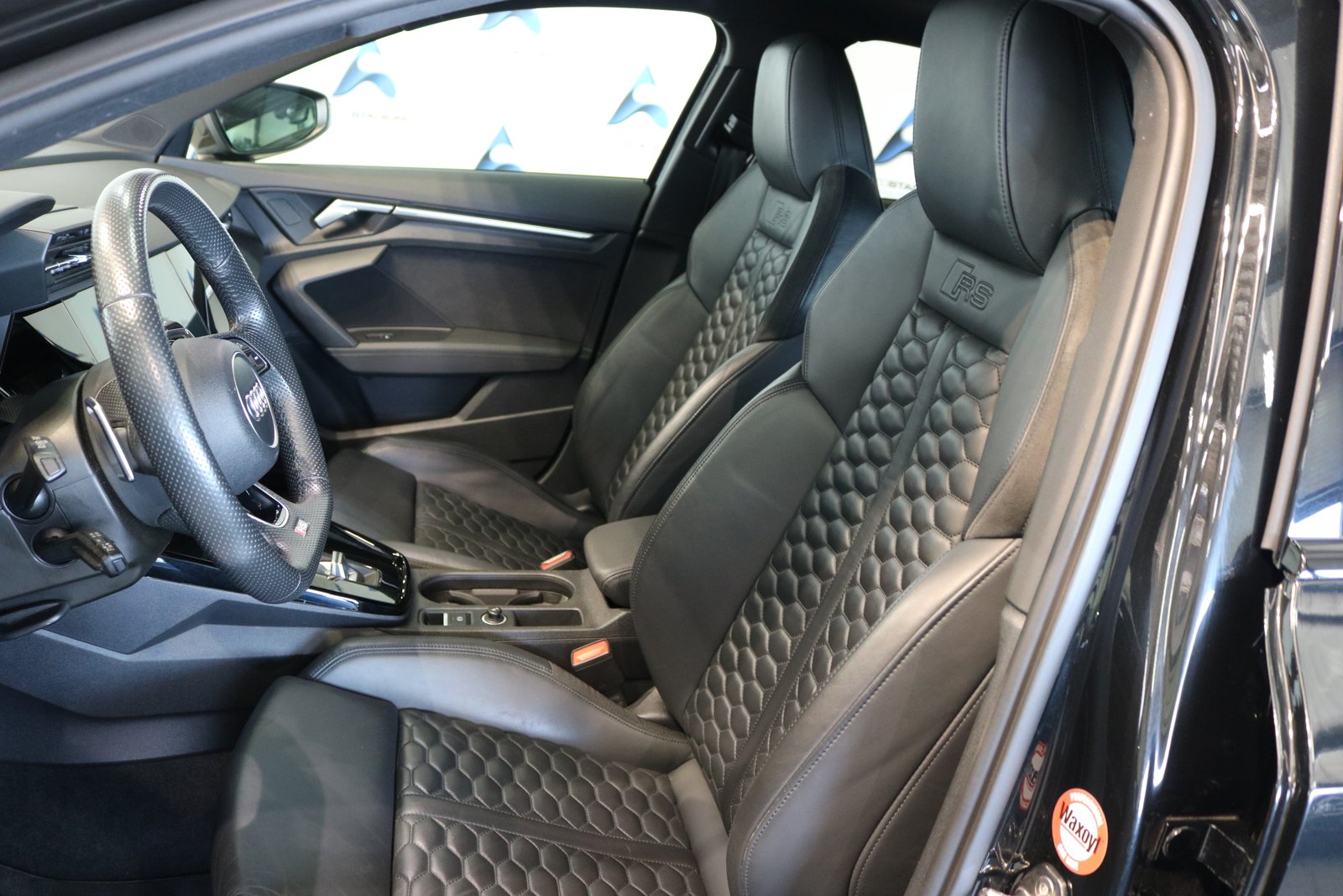 AUDI RS3 Sportback 2.5 TSI quattro S-tronic, Benzin, Occasion / Gebraucht, Automatik - 4