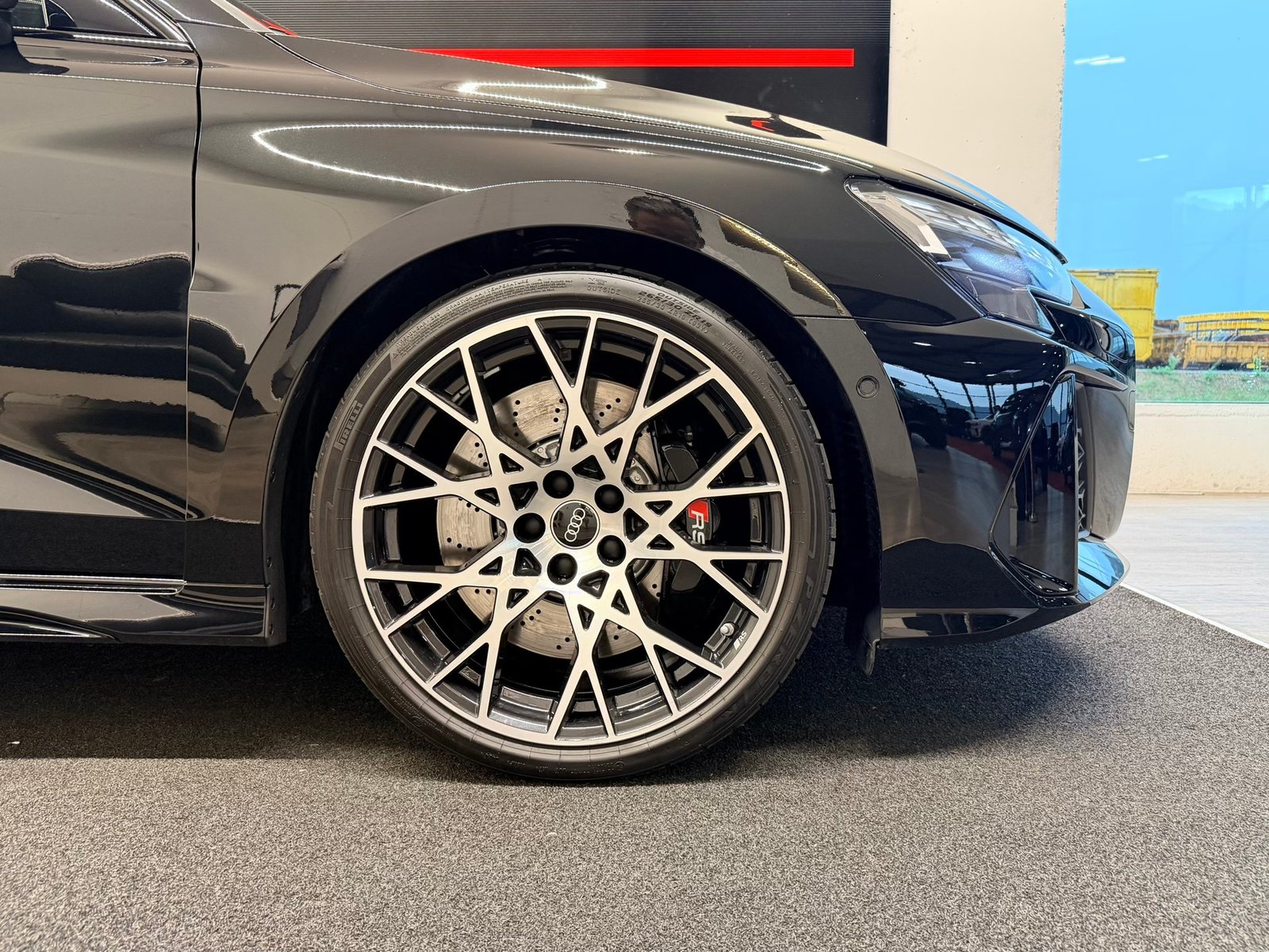 AUDI RS3 Limousine 2.5 TSI quattro S-tronic, Petrol, Second hand / Used, Automatic - 6