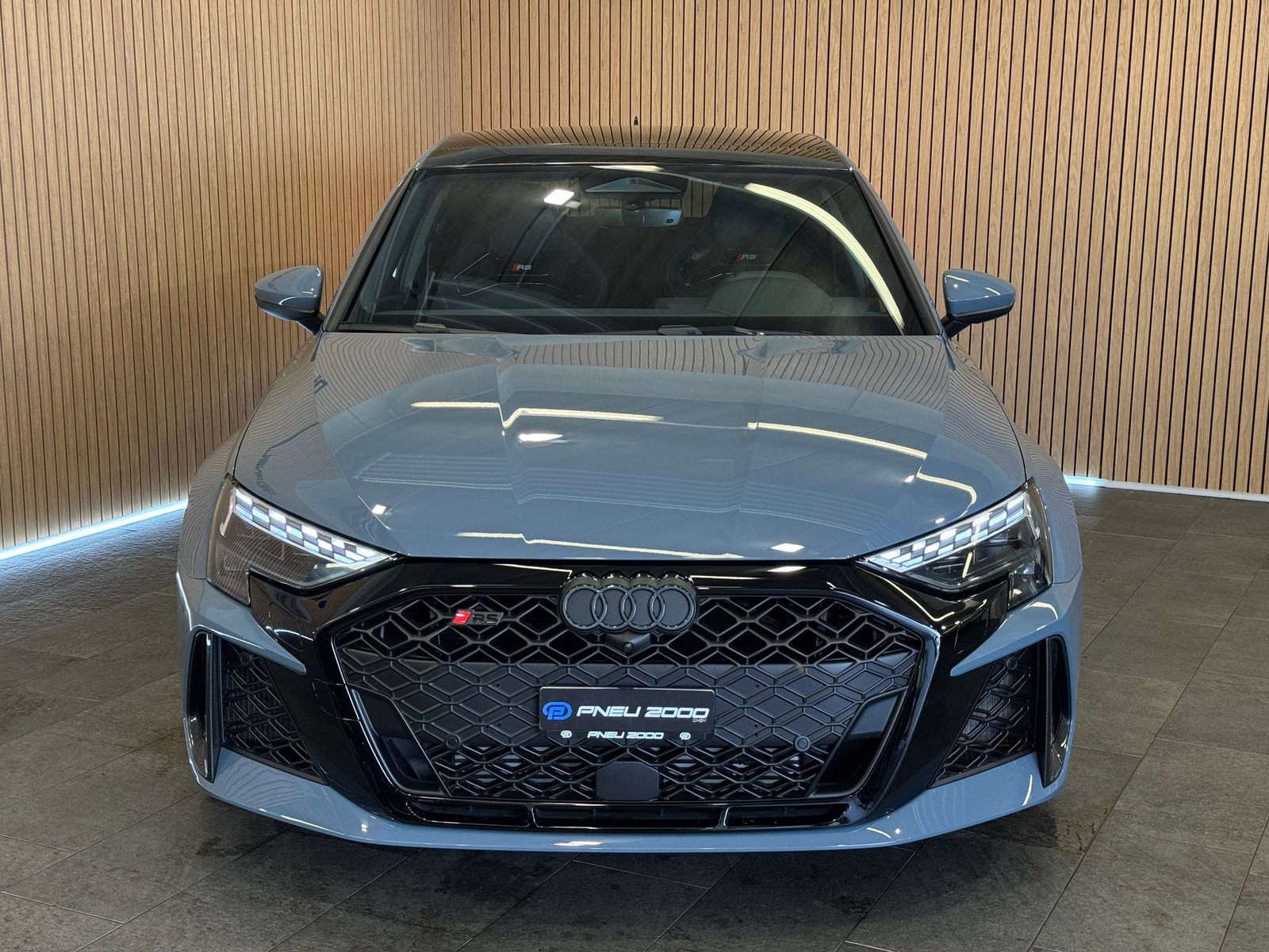 AUDI RS3 Sportback 2.5 TSI quattro S-tronic * Kemora Grau*, Essence, Occasion / Utilisé, Automatique - 3