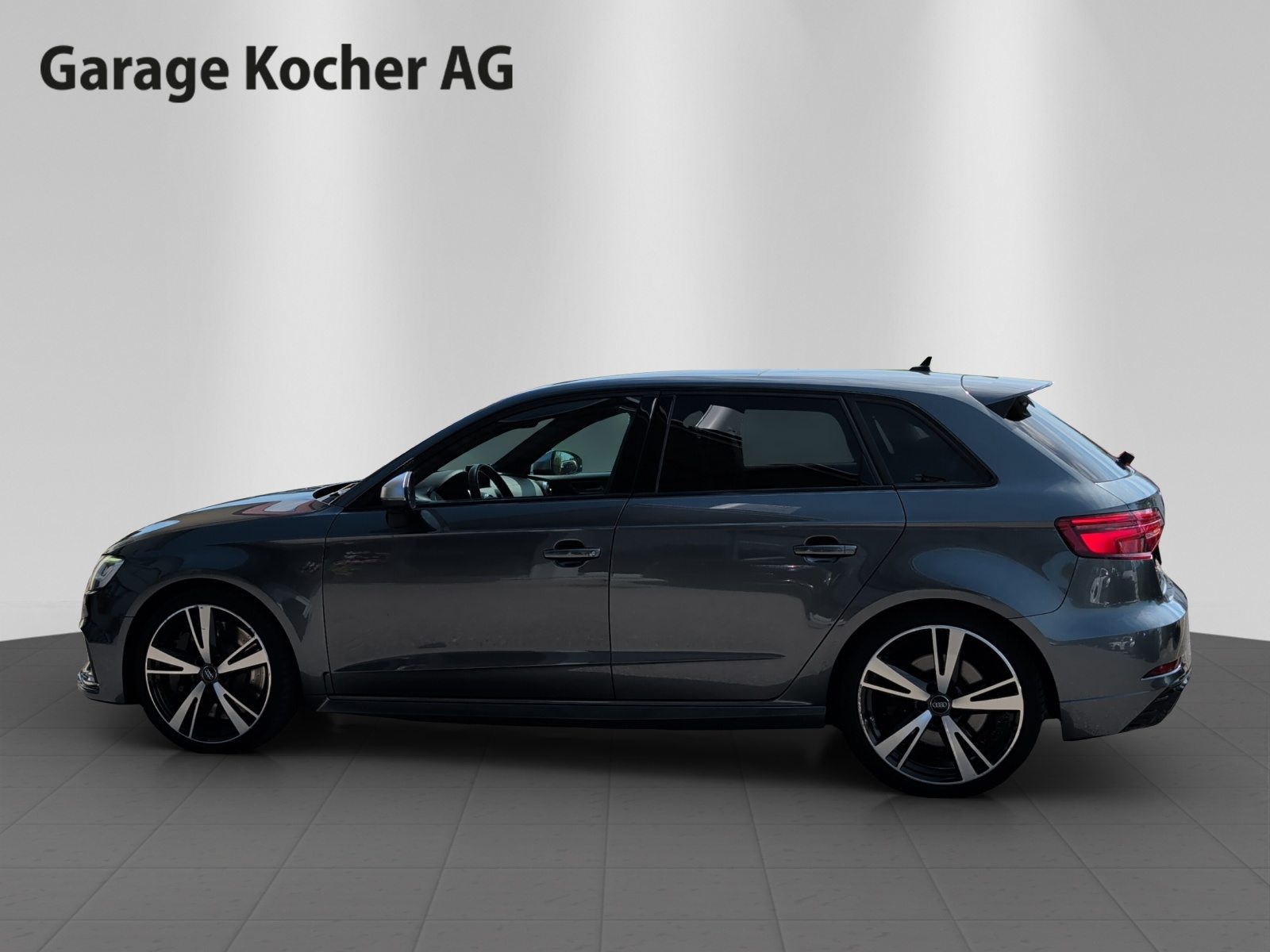 AUDI RS3 Sportback, Essence, Occasion / Utilisé, Automatique - 3