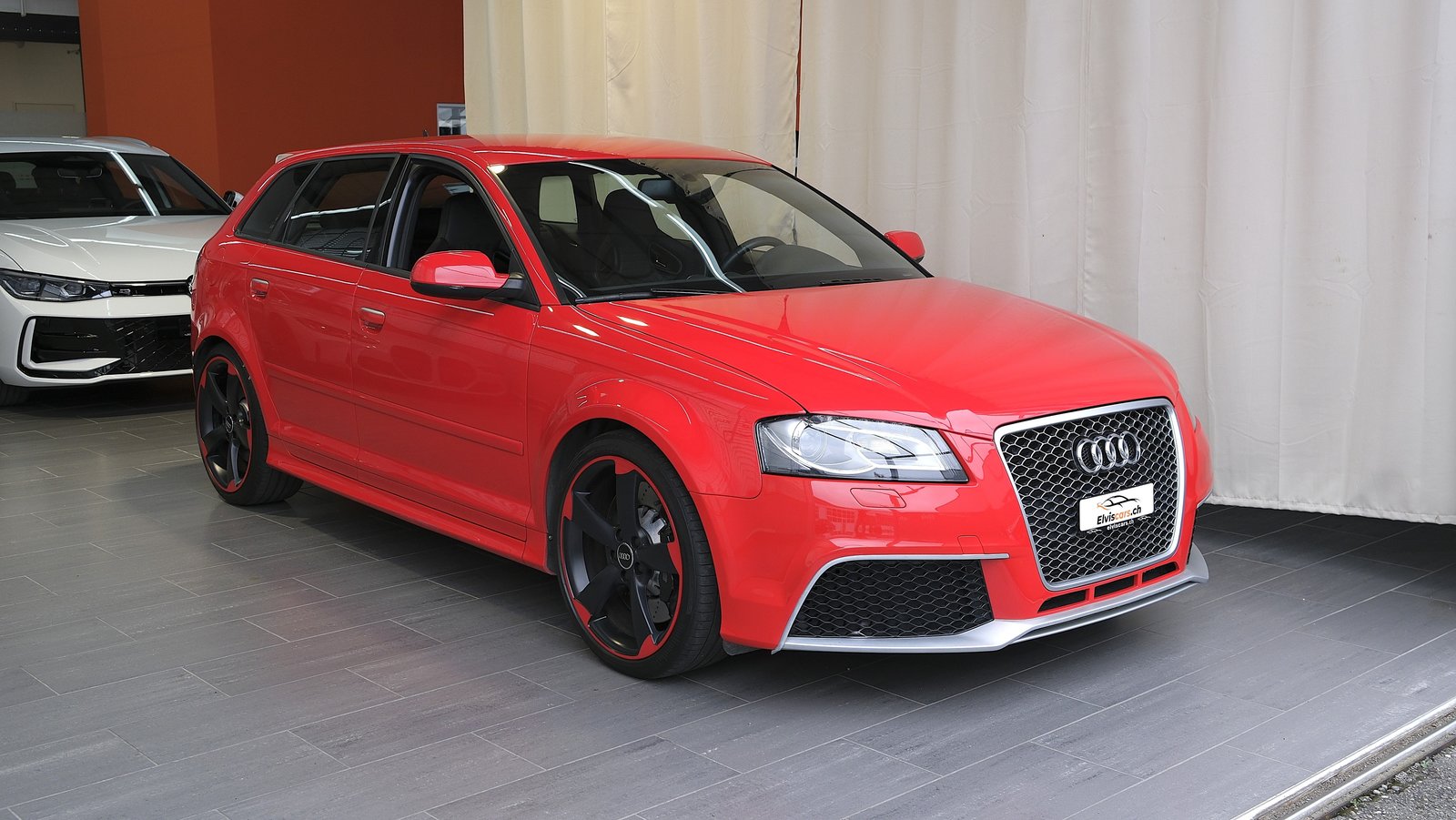 AUDI RS3 Sportback 2.5 TFSI quattro S-tronic, Benzin, Occasion / Gebraucht, Automatik - 2