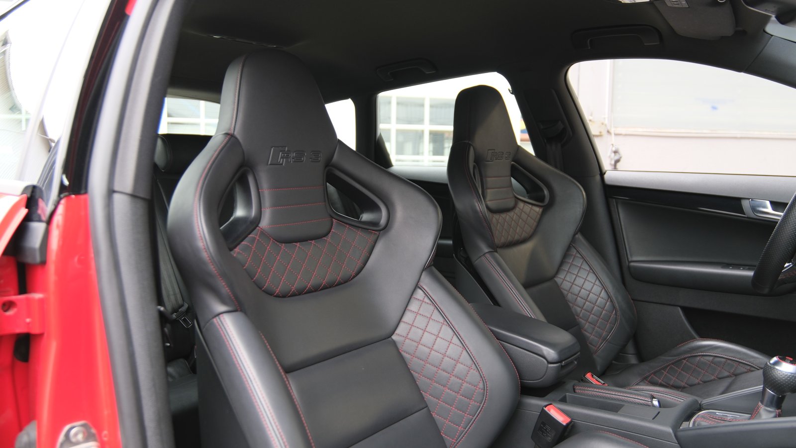 AUDI RS3 Sportback 2.5 TFSI quattro S-tronic, Benzin, Occasion / Gebraucht, Automatik - 3