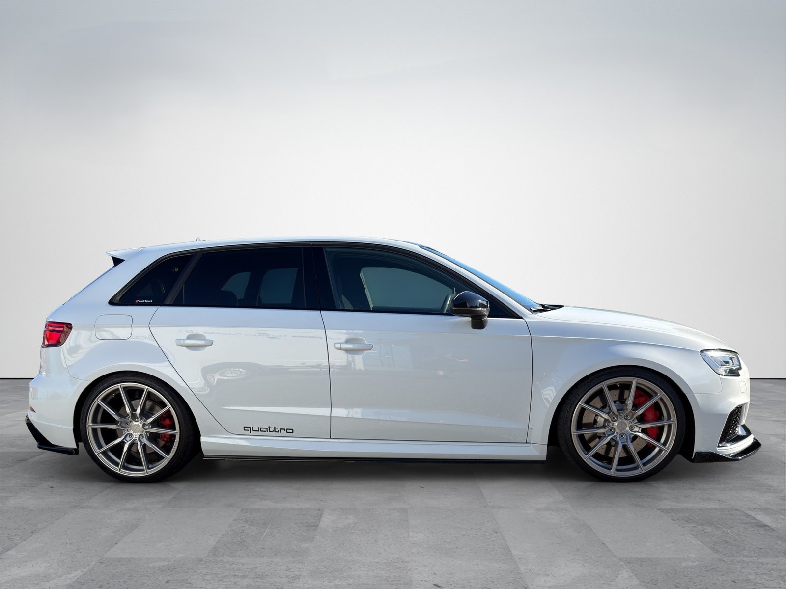 AUDI RS3 Sportback 2.5 TSI quattro S-tronic, Benzin, Occasion / Gebraucht, Automatik - 4