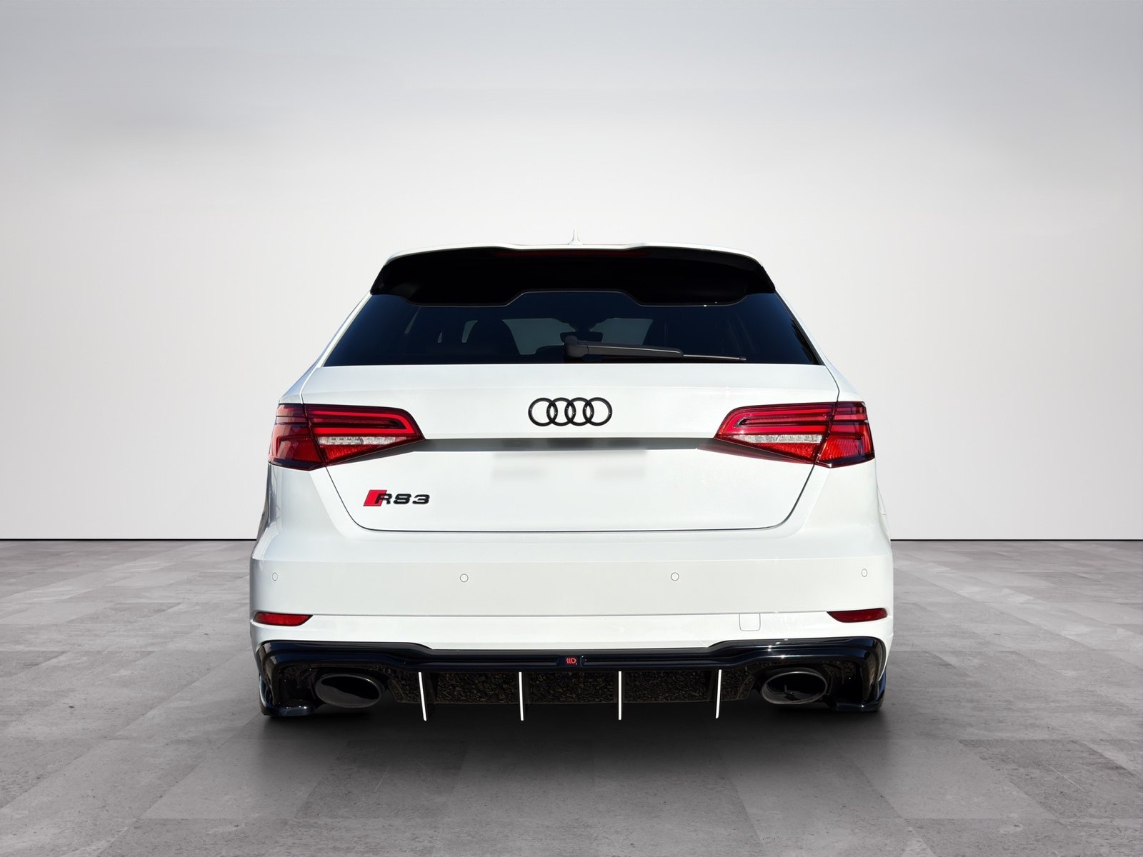 AUDI RS3 Sportback 2.5 TSI quattro S-tronic, Benzin, Occasion / Gebraucht, Automatik - 5