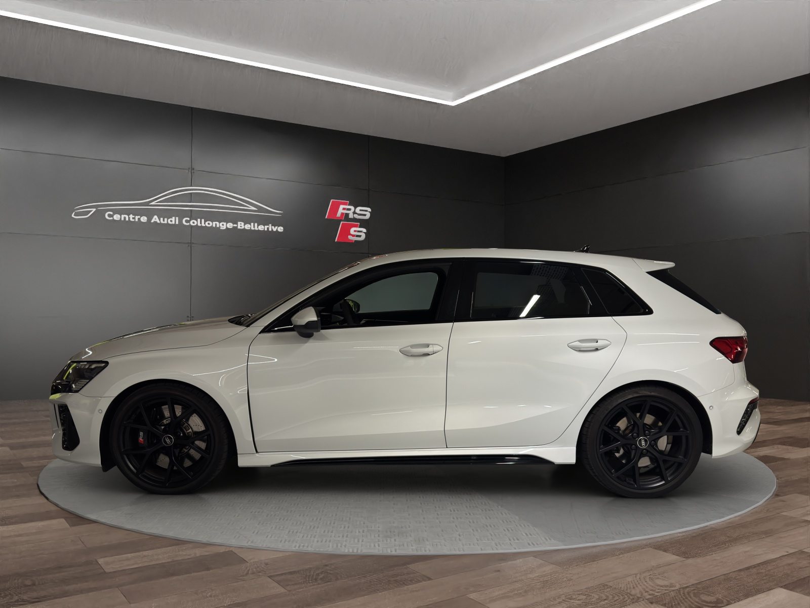 AUDI RS 3 Sportback, Benzin, Occasion / Gebraucht, Automatik - 3