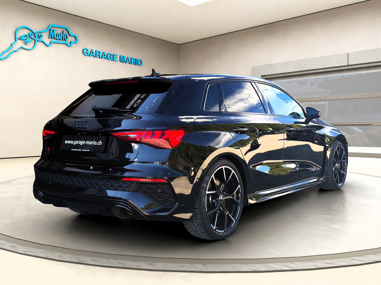 AUDI RS3 Sportback 2.5 TSI quattro S-tronic ALL BLACKCH-Fahr, Petrol, Second hand / Used, Automatic - 5