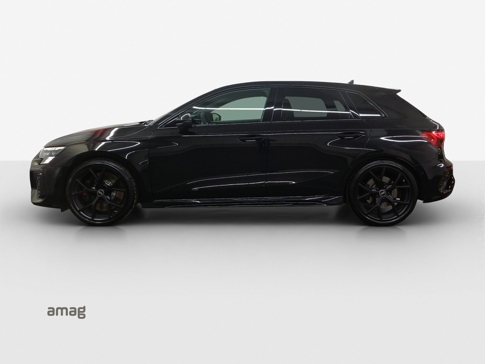 AUDI RS 3 Sportback, Benzin, Occasion / Gebraucht, Automatik - 2
