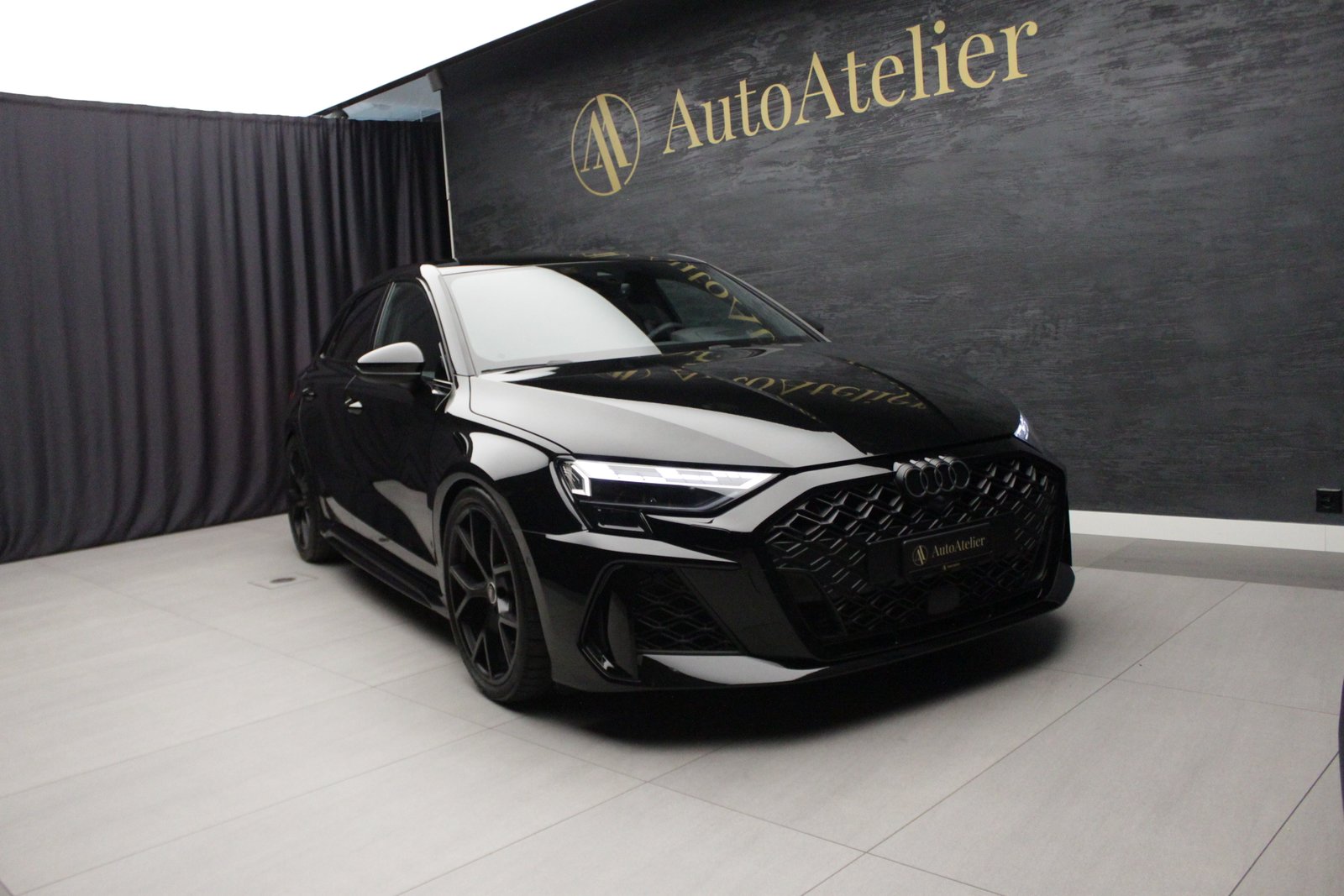 AUDI RS3 Sportback 2.5 TSI quattro S-tronic, Benzin, Occasion / Gebraucht, Automatik - 5