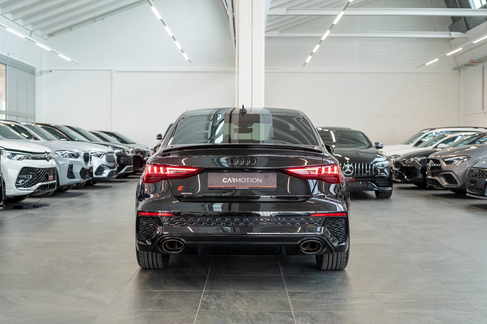 AUDI RS3 Limousine 2.5 TFSI quattro S-Tronic / Alcantara-Len, Benzin, Occasion / Gebraucht, Automatik - 5