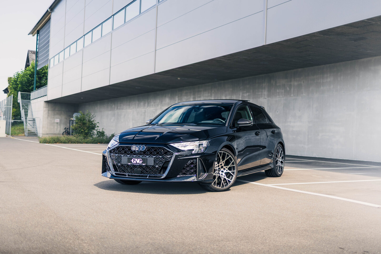 AUDI RS 3 Sportback, Benzin, Occasion / Gebraucht, Automatik - 2