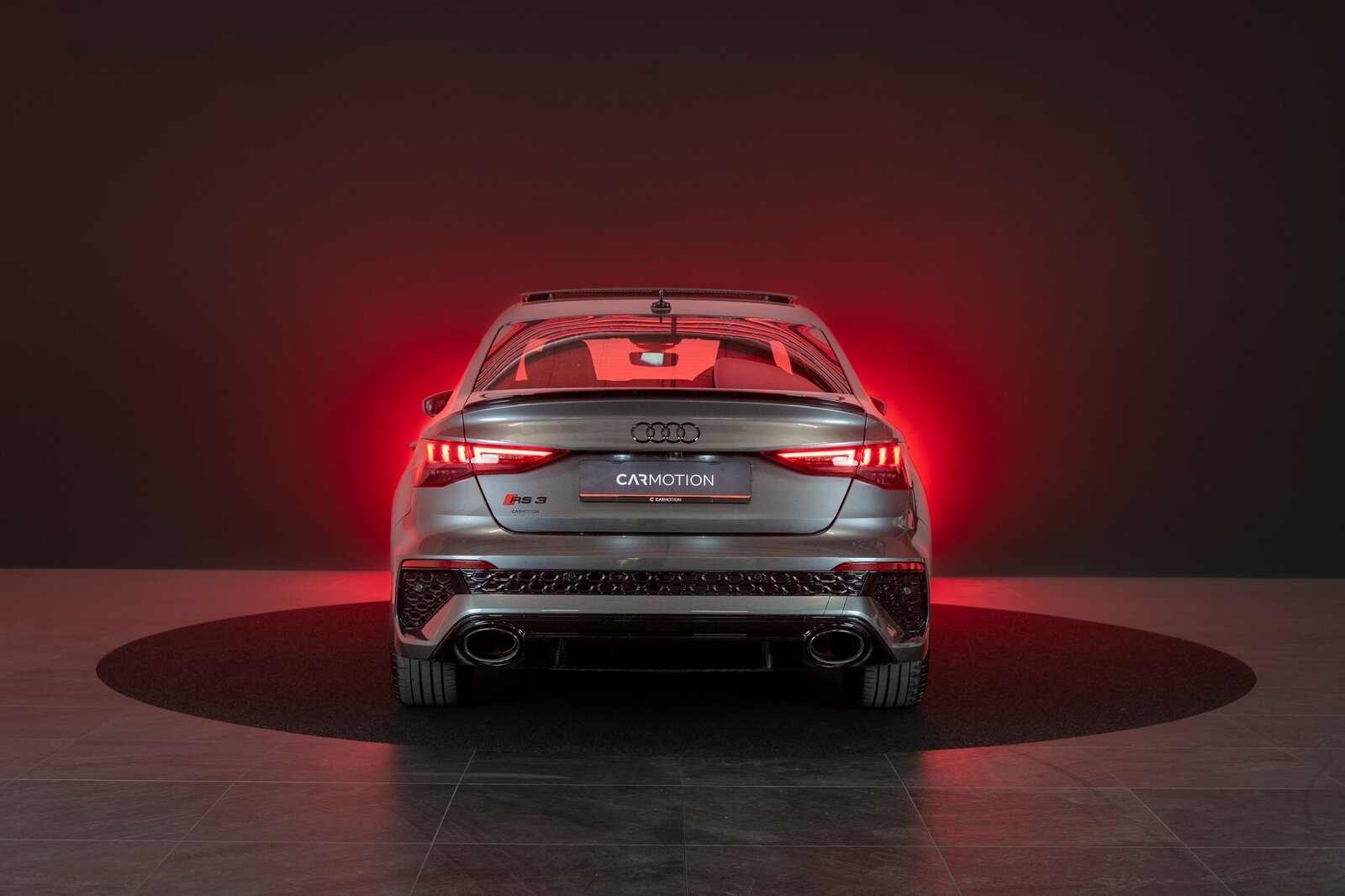 AUDI RS3 Limousine 2.5 TFSI quattro S-Tronic / Panorama-Glas, Benzin, Occasion / Gebraucht, Automatik - 6