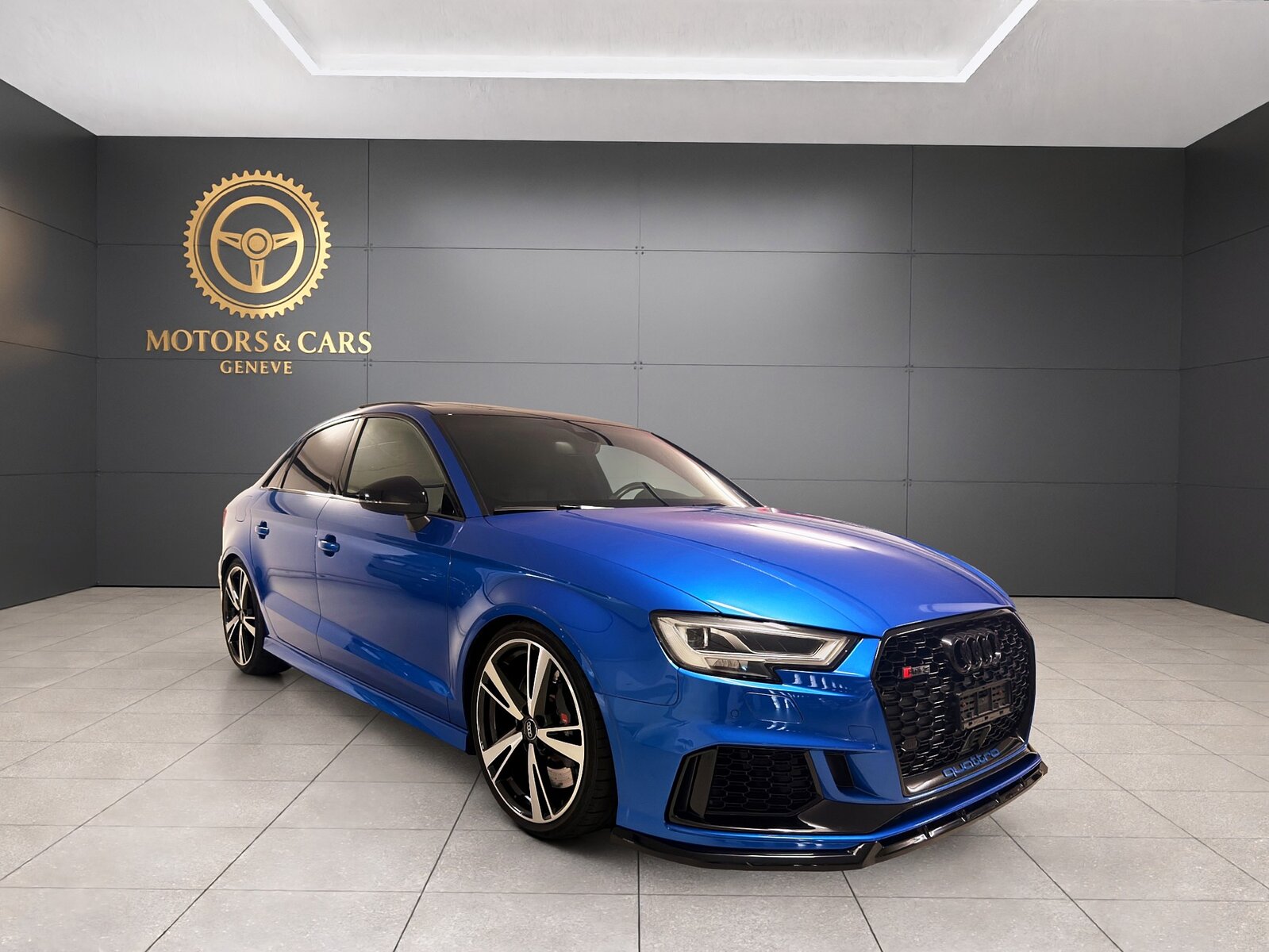 AUDI RS3 Limousine 2.5 TSI quattro S-tronic, Petrol, Second hand / Used, Automatic - 2