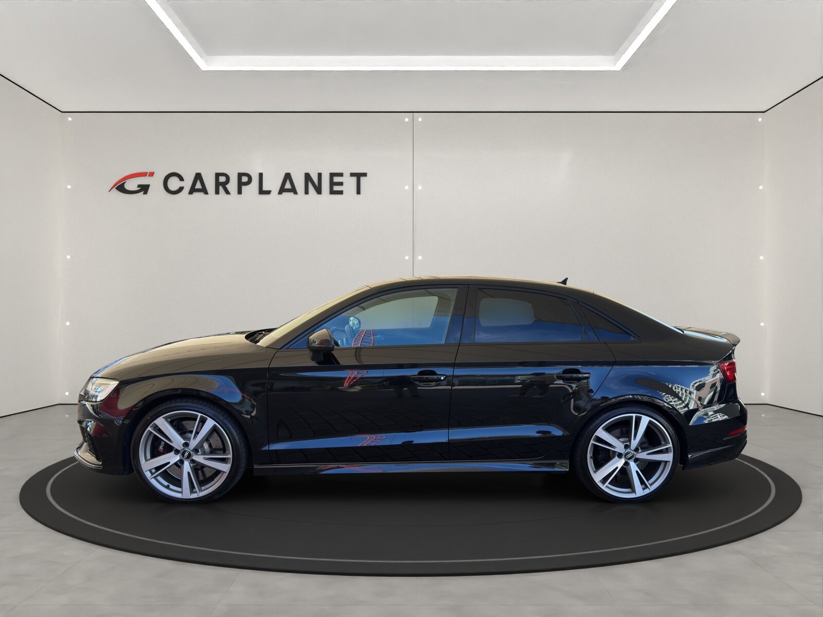 AUDI RS3 2.5 T FSI quattro S-Tronic 4x4 400PS* Limousine, Petrol, Second hand / Used, Automatic - 4