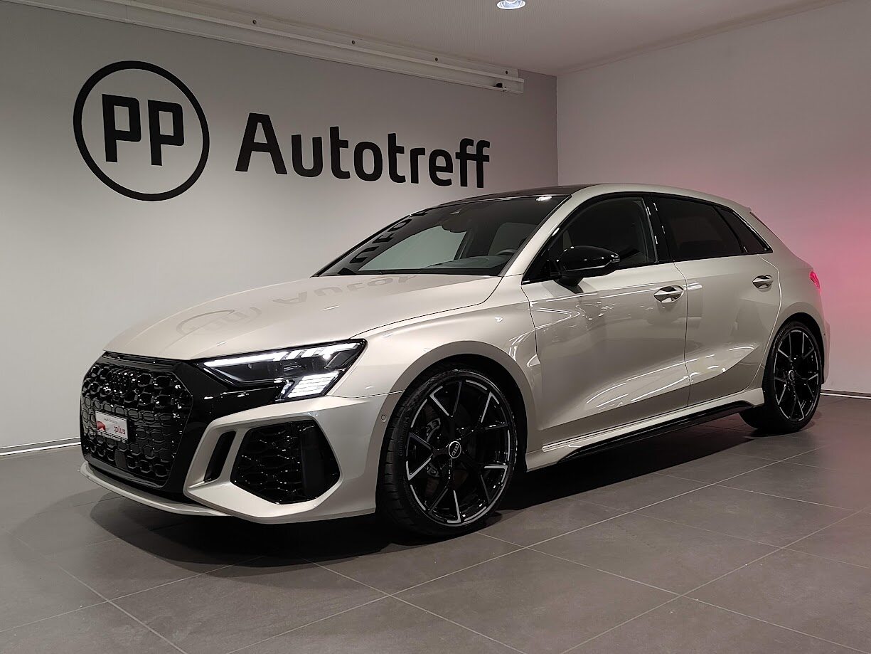 AUDI RS 3 Sportback, Benzin, Occasion / Gebraucht, Automatik - 2