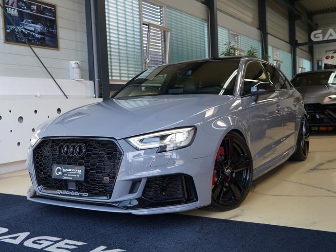 AUDI RS3 Sportback 2.5 TSI quattro S-tronic, Benzin, Occasion / Gebraucht, Automatik
